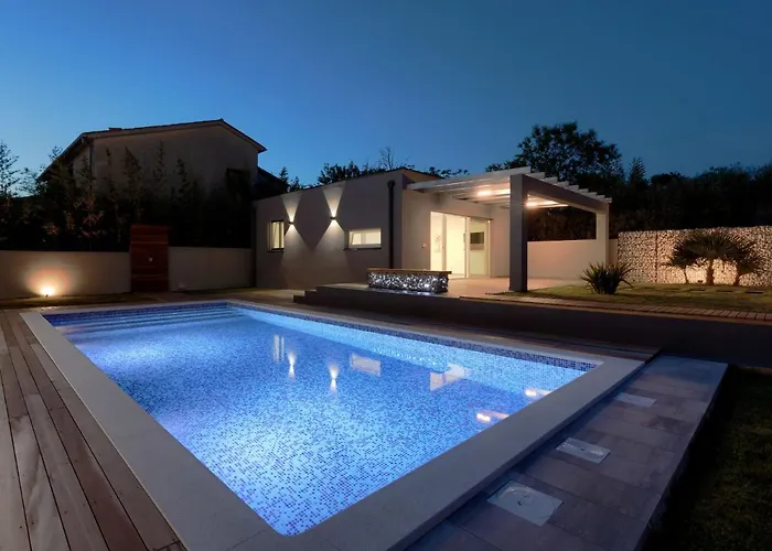Dora By Interhome *
